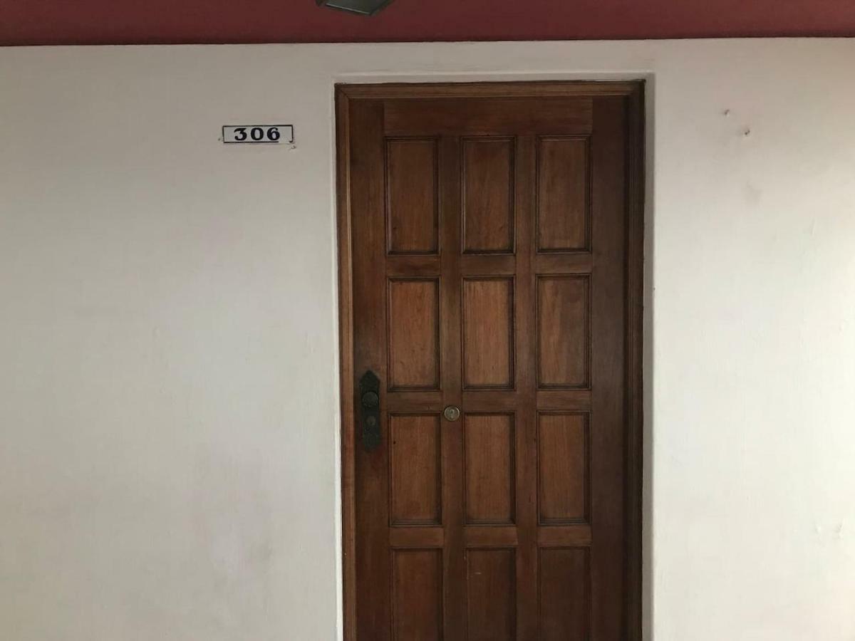 Apartamento Tezza Two Blocks From The American Embassy